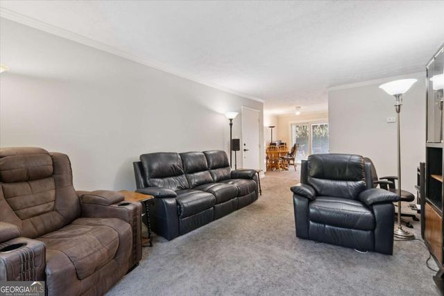 6700 Roswell Road 31B, Atlanta, GA 30328