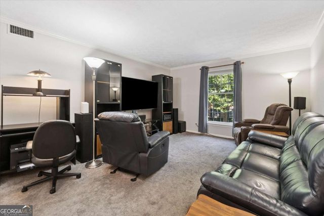6700 Roswell Road 31B, Atlanta, GA 30328