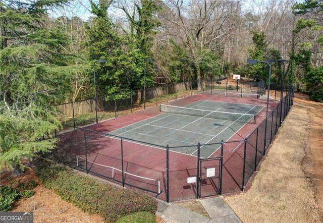 6700 Roswell Road 31B, Atlanta, GA 30328