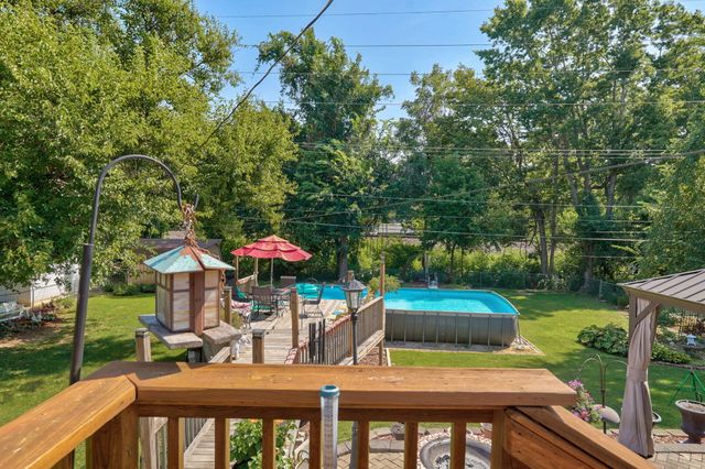 942 S Greentree Avenue, Springfield, MO 65809