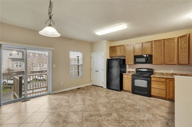 620 Fairgate Dr, Pine Twp, PA 15090