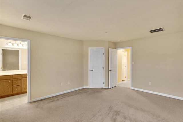 620 Fairgate Dr, Pine Twp, PA 15090