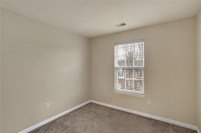 620 Fairgate Dr, Pine Twp, PA 15090