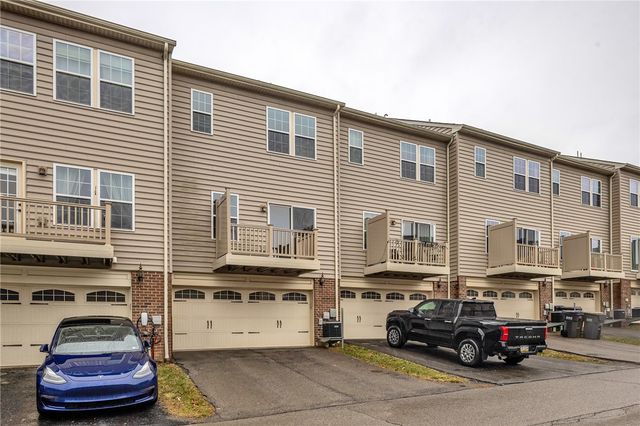 620 Fairgate Dr, Pine Twp, PA 15090