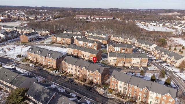 620 Fairgate Dr, Pine Twp, PA 15090