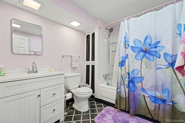 1118 Mobile Street, Aurora, CO 80011