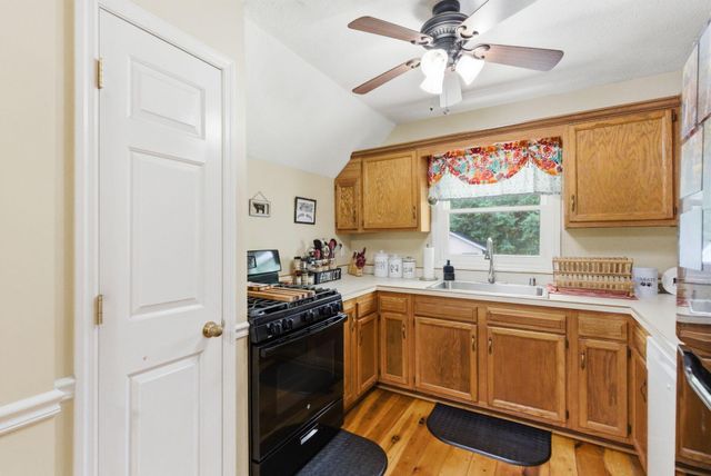 574 Powers Road, Frenchburg, KY 40322