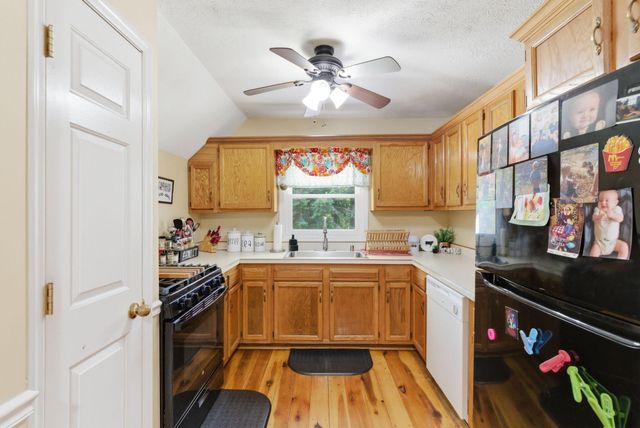 574 Powers Road, Frenchburg, KY 40322