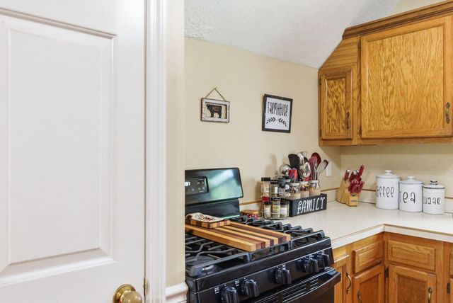 574 Powers Road, Frenchburg, KY 40322
