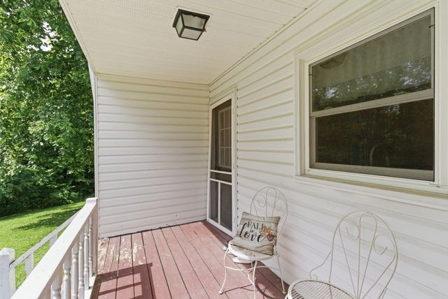 574 Powers Road, Frenchburg, KY 40322