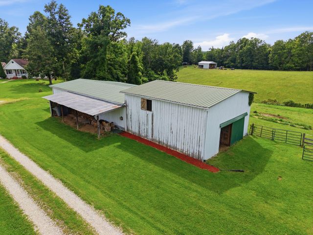 574 Powers Road, Frenchburg, KY 40322