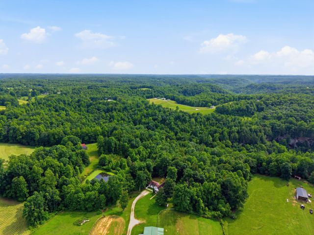 574 Powers Road, Frenchburg, KY 40322