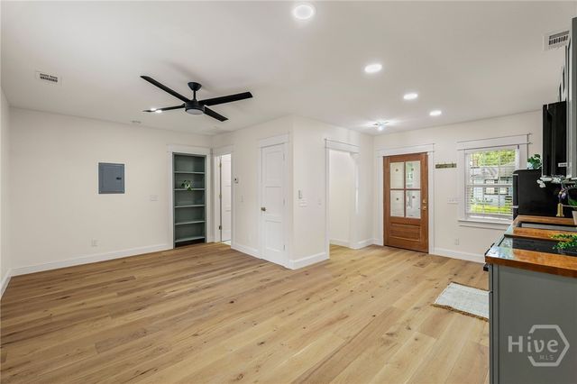 1223 E 38th Street, Savannah, GA 31404