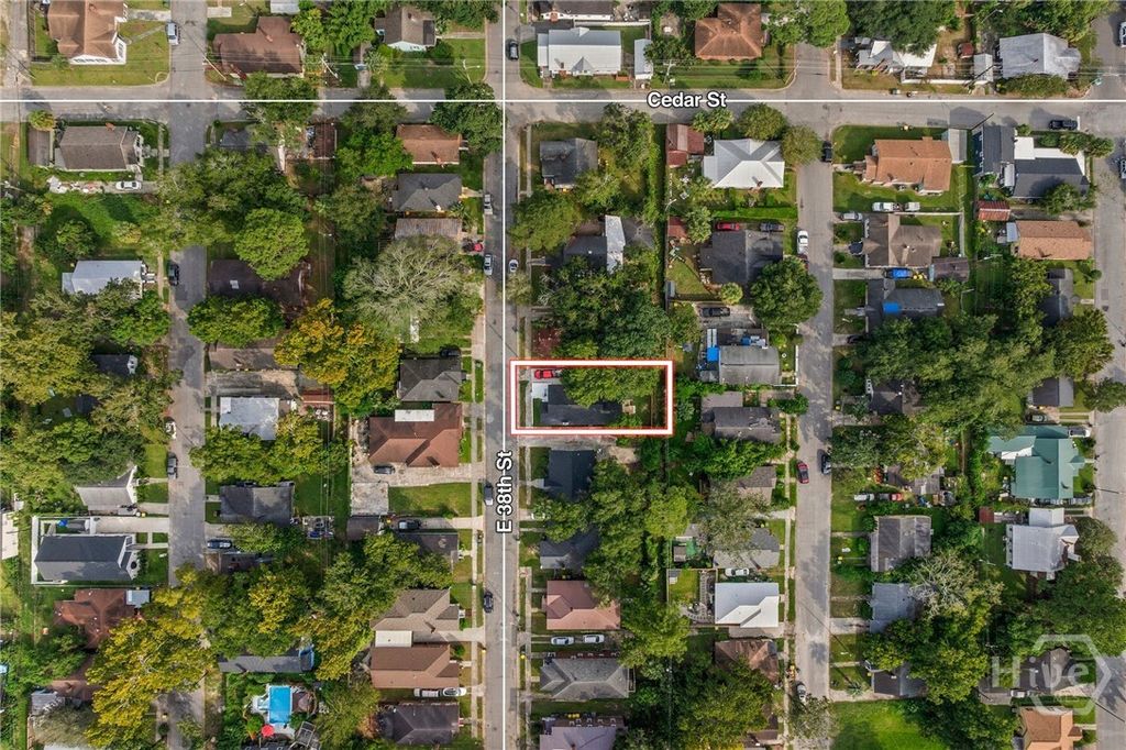 Image 34 of property listing at 1223 E 38th Street, Savannah, GA 31404