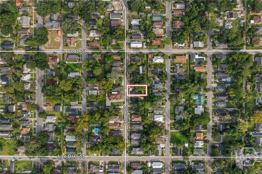 Image 35 of property listing at 1223 E 38th Street, Savannah, GA 31404
