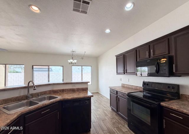 606 W BEAUTIFUL Lane, Phoenix, AZ 85041