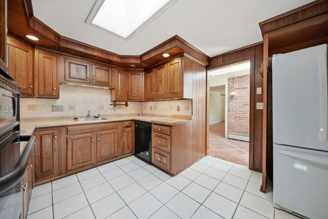 80 Webster Street, Milford, NH 03055