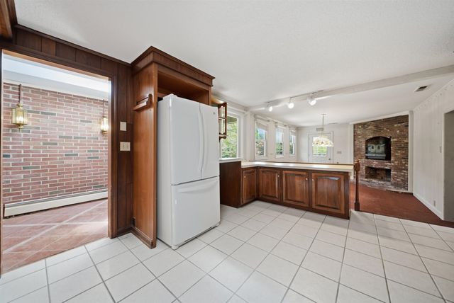 80 Webster Street, Milford, NH 03055