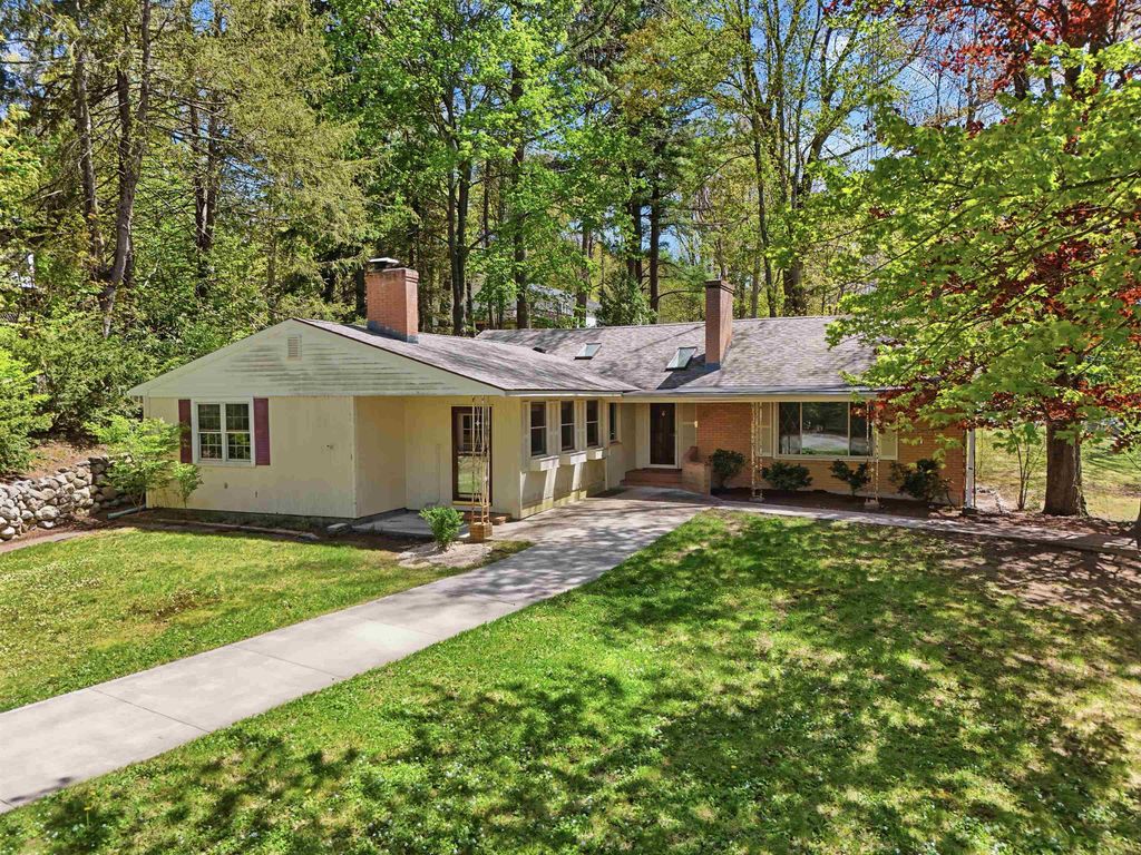 80 Webster Street, Milford, NH 03055