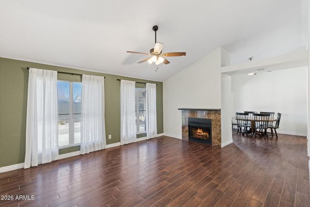 1623 W CITATION Lane, Chandler, AZ 85224