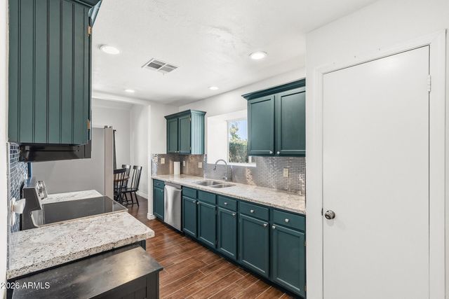 1623 W CITATION Lane, Chandler, AZ 85224