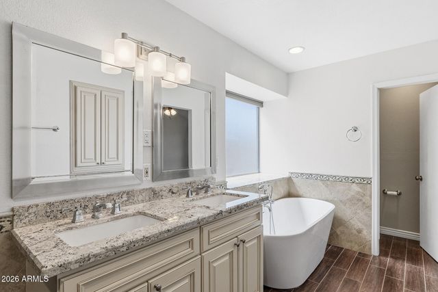 1623 W CITATION Lane, Chandler, AZ 85224