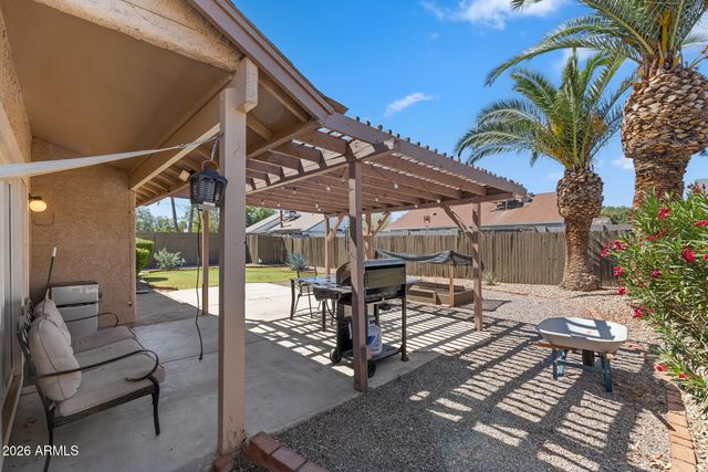 1623 W CITATION Lane, Chandler, AZ 85224