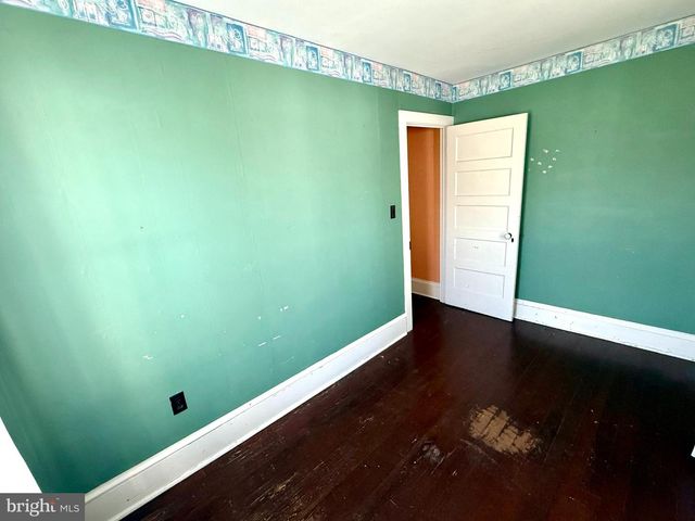 28 CALIFORNIA STREET W, Mercersburg, PA 17236