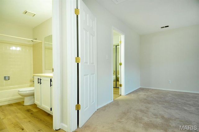 1034 Alpine Ridge Drive G5, St Louis, MO 63021