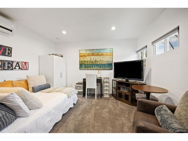 979 Roxwood Ln, Boulder, CO 80303