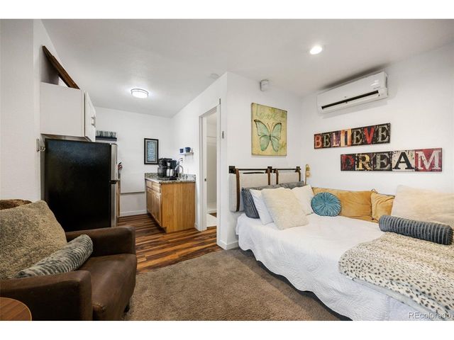 979 Roxwood Ln, Boulder, CO 80303