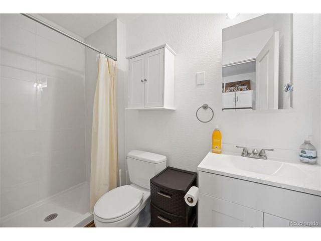 979 Roxwood Ln, Boulder, CO 80303