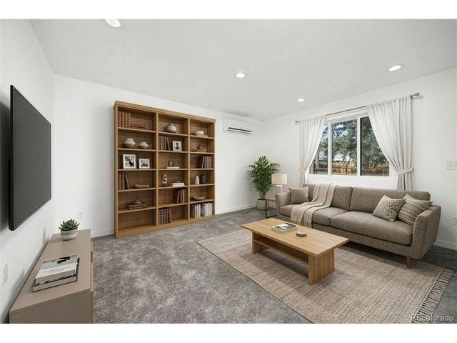 979 Roxwood Ln, Boulder, CO 80303