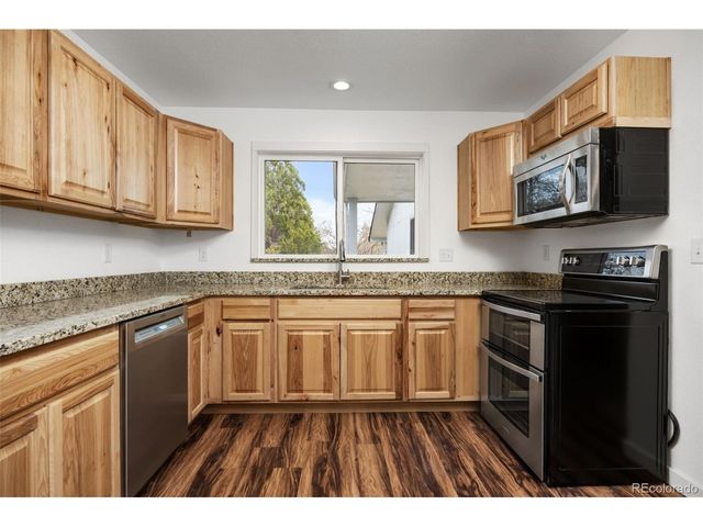 979 Roxwood Ln, Boulder, CO 80303