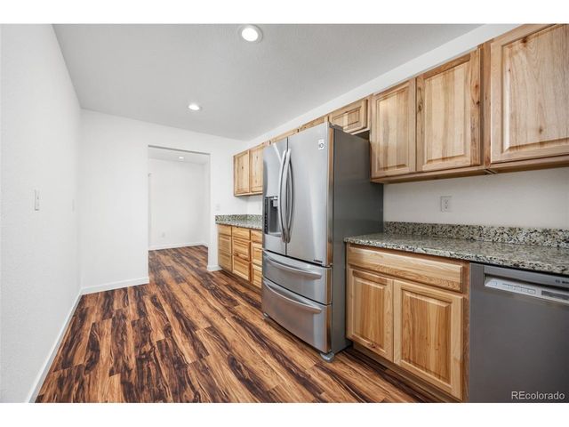 979 Roxwood Ln, Boulder, CO 80303