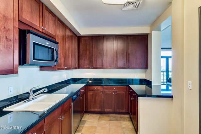 310 S 4TH Street 1401, Phoenix, AZ 85004