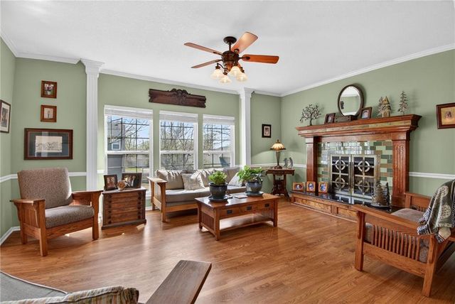 10001 NW 87th Street, Kansas City, MO 64153