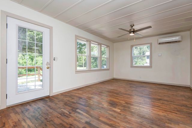 208 S Water Street, Nixa, MO 65714