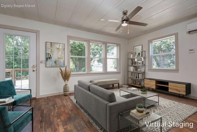 208 S Water Street, Nixa, MO 65714