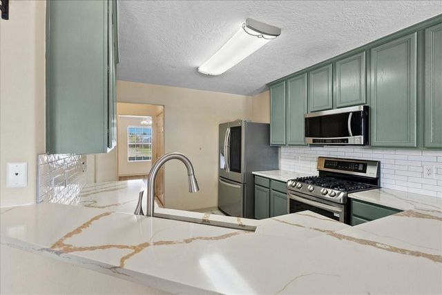 8018 Dogwood Court, Baytown, TX 77523