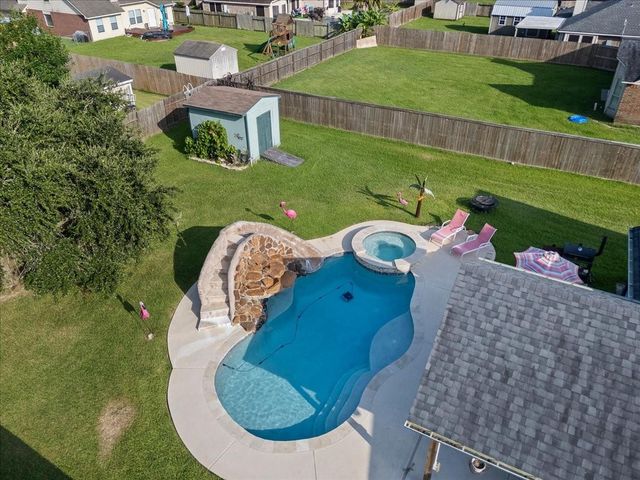 8018 Dogwood Court, Baytown, TX 77523