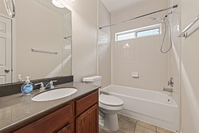 9118 Cavalier Lane, Rosenberg, TX 77469