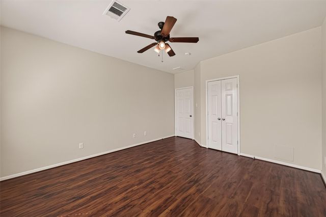9118 Cavalier Lane, Rosenberg, TX 77469