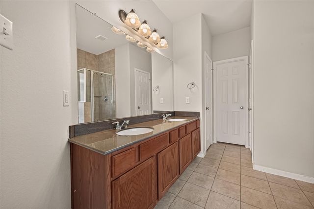 9118 Cavalier Lane, Rosenberg, TX 77469