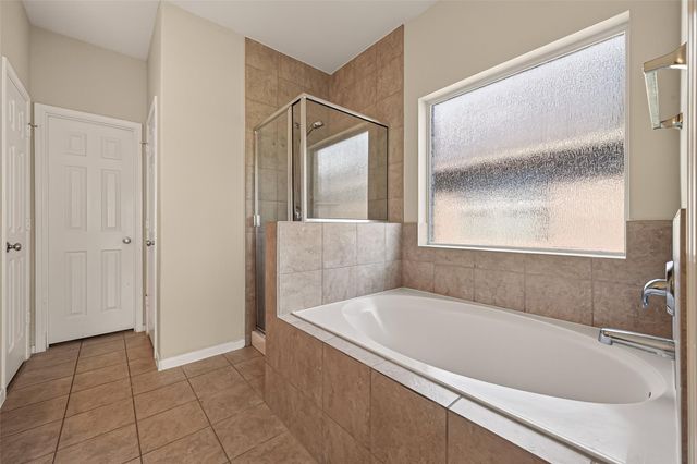 9118 Cavalier Lane, Rosenberg, TX 77469