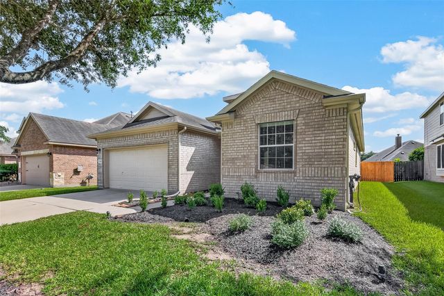 9118 Cavalier Lane, Rosenberg, TX 77469