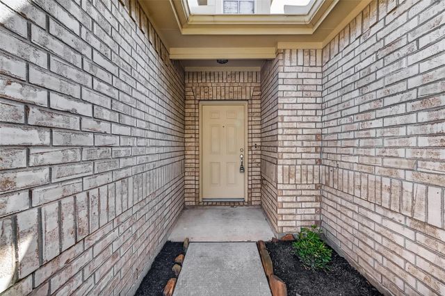 9118 Cavalier Lane, Rosenberg, TX 77469