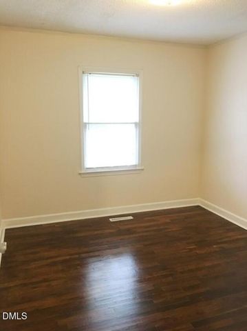 721 S Merritt Mill Road, Chapel Hill, NC 27516