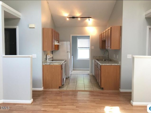 721 S Merritt Mill Road, Chapel Hill, NC 27516