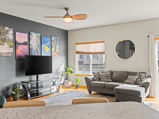 2143 Derby Lane, Belvidere, IL 61008